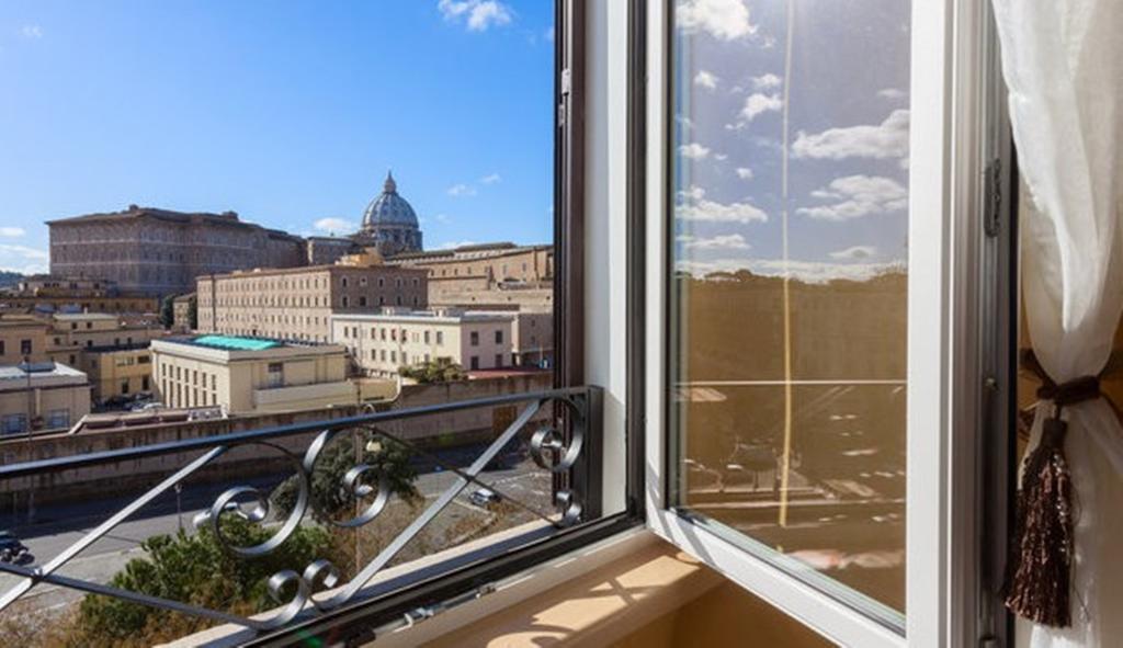Domus Solis San Pietro * Rom